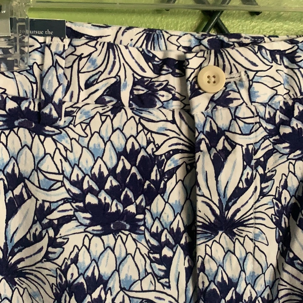 🔵 Vineyard vines shorts - Picture 4 of 13